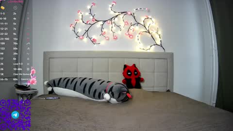 Anna online show from 04-26-26, 02:59