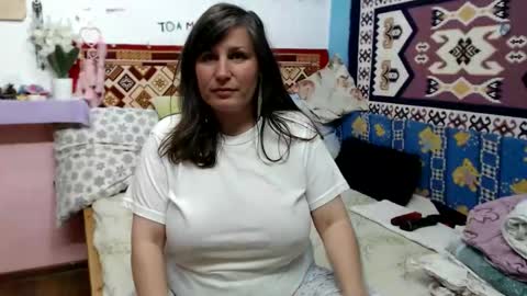 adelinemilf online show from 05-17-26, 10:22