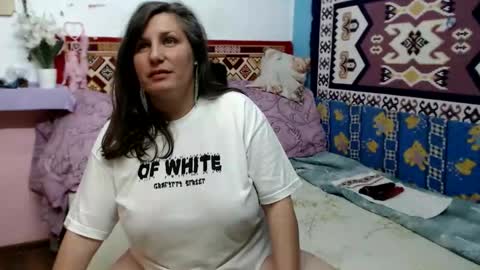 adelinemilf online show from 05-27-26, 10:01