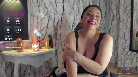 adelinemoretti online show from 04-23-26, 03:47