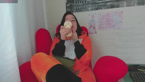 Adel online show from 11-01-25, 06:59