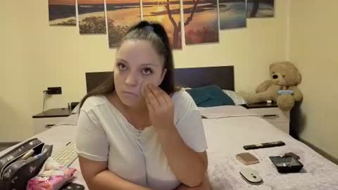 Adellineee online show from 07-29-26, 08:51