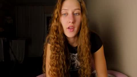 Adell online show from 03-07-26, 10:40