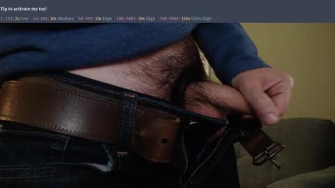 Snapshot of adequate_cock chatting on 10-20-25, 05:35 adequate_cock online show from 10-20-25, 05:35