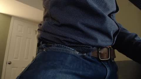 Snapshot of adequate_cock chatting on 11-20-25, 09:58 adequate_cock online show from 11-20-25, 09:58