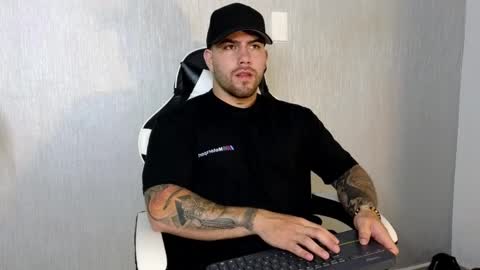 Ades online show from 09-22-25, 11:45