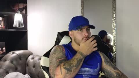 Ades online show from 10-17-25, 12:41