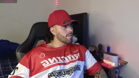 Ades online show from 02-25-26, 04:44