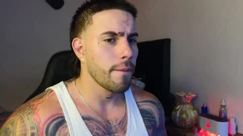 Ades online show from 04-11-26, 05:45