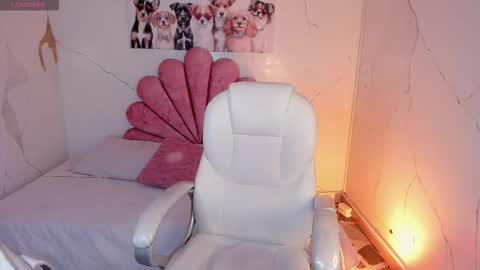 Snapshot of adharasweet1 chatting on 02-01-26, 05:50 AdharaSweet online show from 02-01-26, 05:50