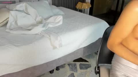 Snapshot of adharasweet1 chatting on 02-23-26, 06:22 AdharaSweet online show from 02-23-26, 06:22