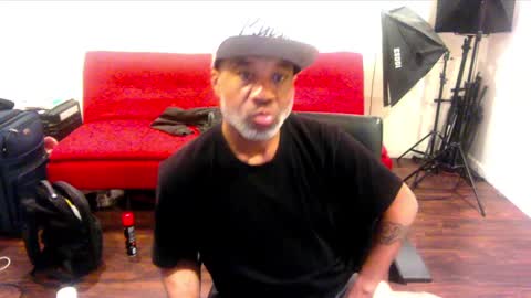 Snapshot of adick_ting chatting on 12-02-24, 01:46 adick_ting online show from 12-02-24, 01:46