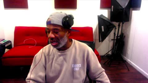 Snapshot of adick_ting chatting on 12-07-24, 07:16 adick_ting online show from 12-07-24, 07:16