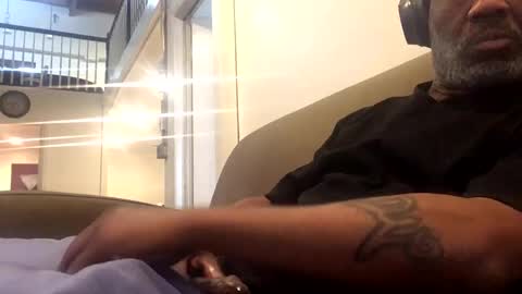 Snapshot of adick_ting chatting on 12-08-24, 08:15 adick_ting online show from 12-08-24, 08:15