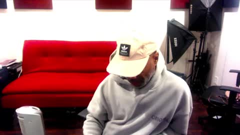 Snapshot of adick_ting chatting on 12-25-24, 07:24 adick_ting online show from 12-25-24, 07:24