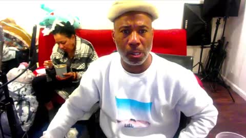 Snapshot of adick_ting chatting on 12-29-24, 02:52 adick_ting online show from 12-29-24, 02:52