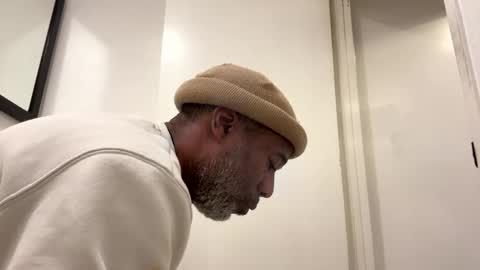 Snapshot of adick_ting chatting on 01-19-25, 08:09 adick_ting online show from 01-19-25, 08:09