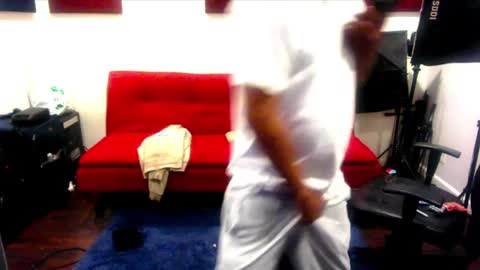 Snapshot of adick_ting chatting on 02-07-25, 09:15 adick_ting online show from 02-07-25, 09:15