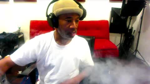 Snapshot of adick_ting chatting on 02-17-25, 05:21 adick_ting online show from 02-17-25, 05:21