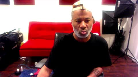 Snapshot of adick_ting chatting on 02-22-25, 06:52 adick_ting online show from 02-22-25, 06:52