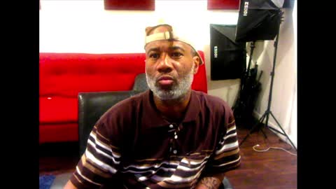 Snapshot of adick_ting chatting on 02-23-25, 02:18 adick_ting online show from 02-23-25, 02:18