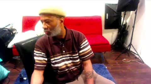 Snapshot of adick_ting chatting on 02-24-25, 08:27 adick_ting online show from 02-24-25, 08:27