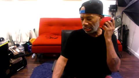 Snapshot of adick_ting chatting on 09-16-25, 03:40 adick_ting online show from 09-16-25, 03:40