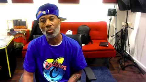 Snapshot of adick_ting chatting on 10-26-25, 11:53 adick_ting online show from 10-26-25, 11:53