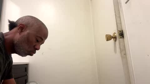 Snapshot of adick_ting chatting on 11-28-25, 06:54 adick_ting online show from 11-28-25, 06:54