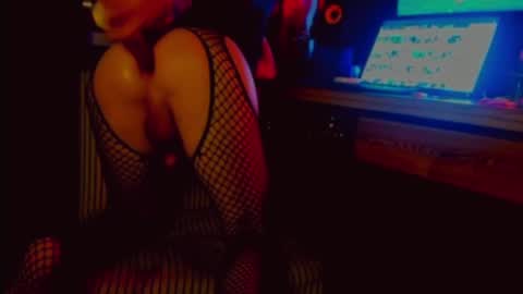adicta37 online show from 10-31-25, 06:47