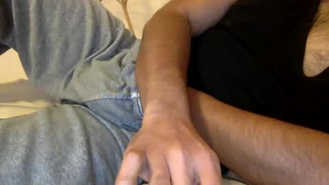 Snapshot of adipoli710 chatting on 02-02-25, 11:21 horny kinky daddy online show from 02-02-25, 11:21