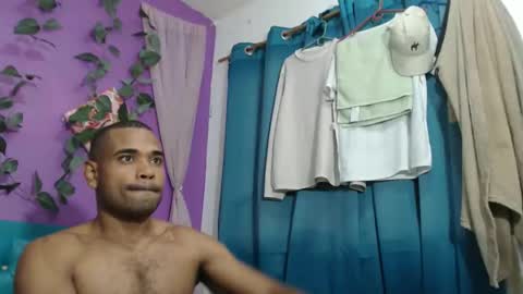 adonis_kodjoe online show from 05-18-26, 07:25