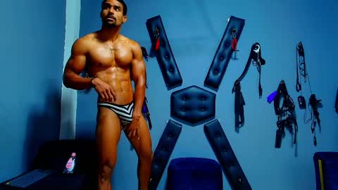 adonisdios online show from 05-26-26, 02:24
