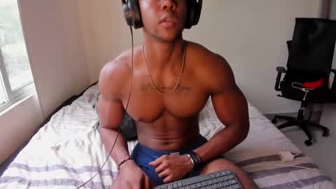 Snapshot of adonisknigh chatting on 09-08-25, 07:24 Adonis Knight online show from 09-08-25, 07:24