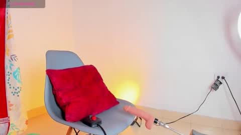 Andonis online show from 11-20-25, 02:39