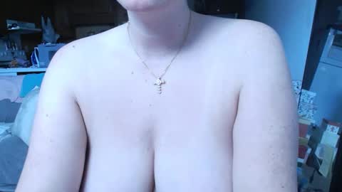 adorable22 online show from 02-25-25, 04:53