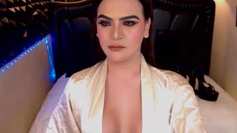 Snapshot of adorable_andrea chatting on 07-17-26, 11:53 adorable_andrea online show from 07-17-26, 11:53