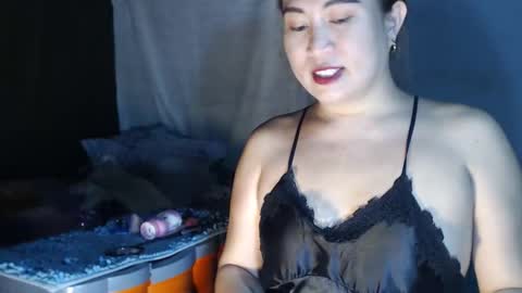 MsKim  online show from 03-02-26, 08:21