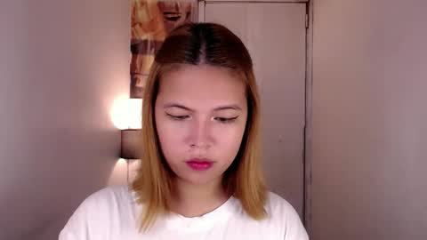 Snapshot of adorabletsforyouxx chatting on 09-24-25, 04:32 adorabletsforyouxx online show from 09-24-25, 04:32
