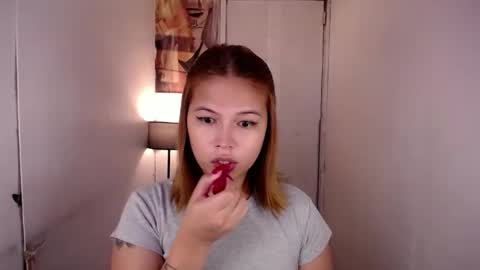 Snapshot of adorabletsforyouxx chatting on 10-08-25, 07:22 adorabletsforyouxx online show from 10-08-25, 07:22
