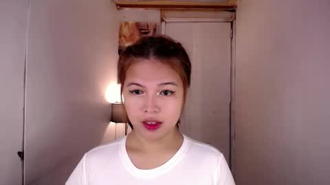 Snapshot of adorabletsforyouxx chatting on 10-19-25, 04:18 adorabletsforyouxx online show from 10-19-25, 04:18