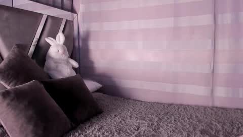 Stormi online show from 02-21-26, 12:00