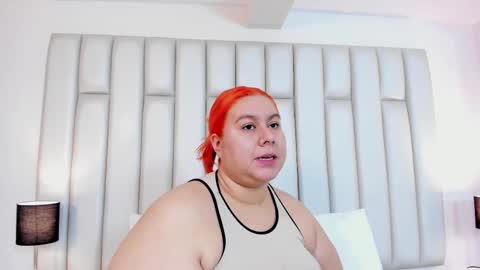 Snapshot of adreeaperez1 chatting on 02-19-25, 11:49 ANDREA PEREZ online show from 02-19-25, 11:49