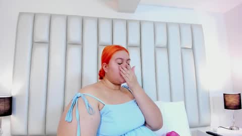 Snapshot of adreeaperez1 chatting on 02-20-25, 11:53 ANDREA PEREZ online show from 02-20-25, 11:53