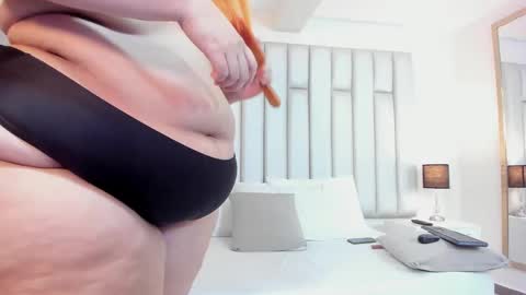 Snapshot of adreeaperez1 chatting on 03-11-25, 11:44 ANDREA PEREZ online show from 03-11-25, 11:44