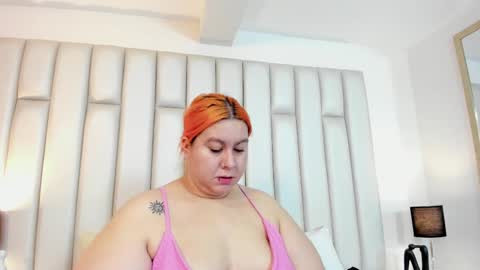 Snapshot of adreeaperez1 chatting on 09-22-25, 11:34 ANDREA PEREZ online show from 09-22-25, 11:34