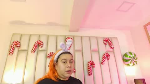 ANDREA PEREZ online show from 12-22-25, 11:51