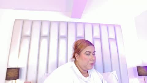 Snapshot of adreeaperez1 chatting on 06-05-26, 12:44 ANDREA PEREZ online show from 06-05-26, 12:44
