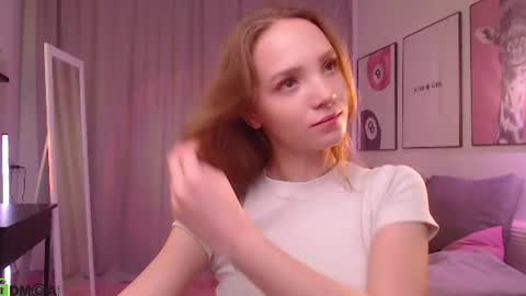 Snapshot of adria_arjona chatting on 07-02-26, 04:40 Eva online show from 07-02-26, 04:40