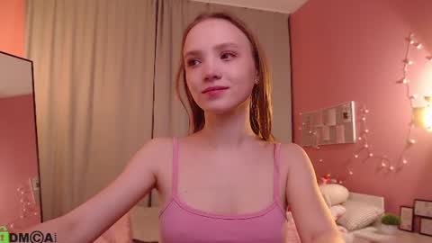Snapshot of adria_arjona chatting on 07-10-26, 01:10 Eva online show from 07-10-26, 01:10